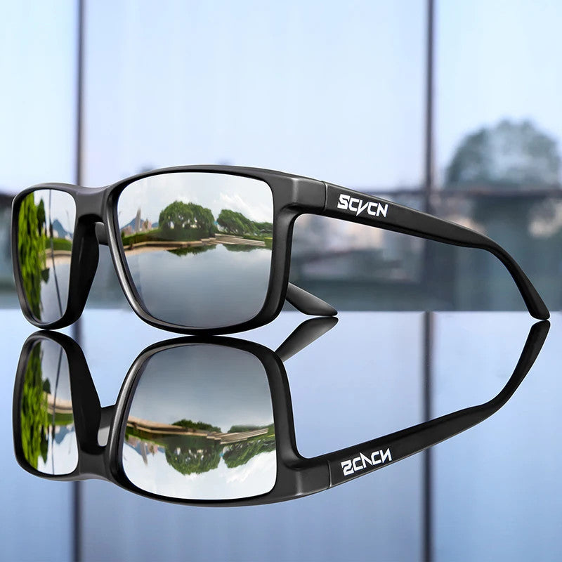 Polarized Unisex Sunglasses ideal for the golf course.